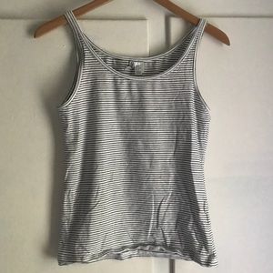 🌵H&M STRIPED TANK🌵